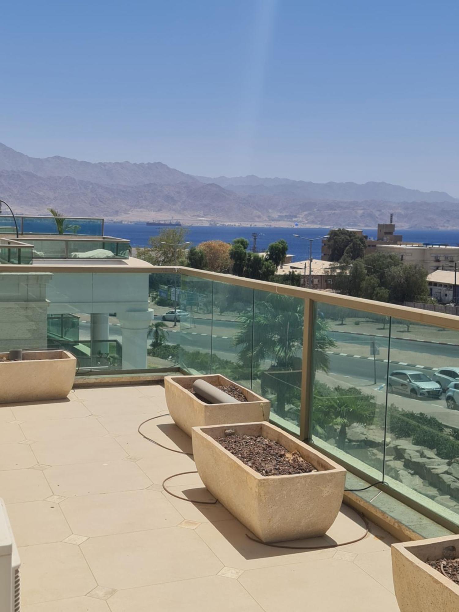 Palmore Top Luxury Penthause With Juccuzi First Line Of The Seaside Eilat Exterior foto