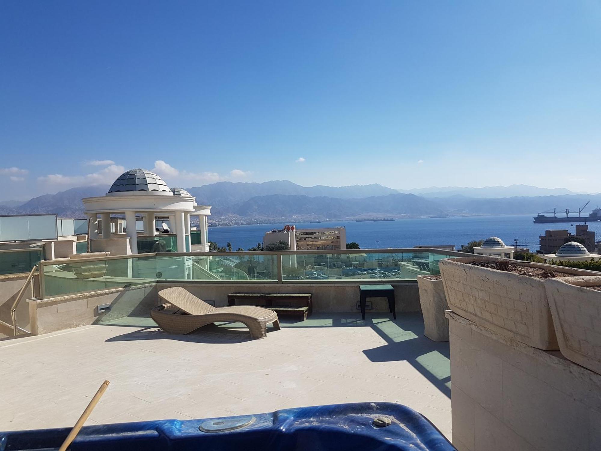 Palmore Top Luxury Penthause With Juccuzi First Line Of The Seaside Eilat Exterior foto
