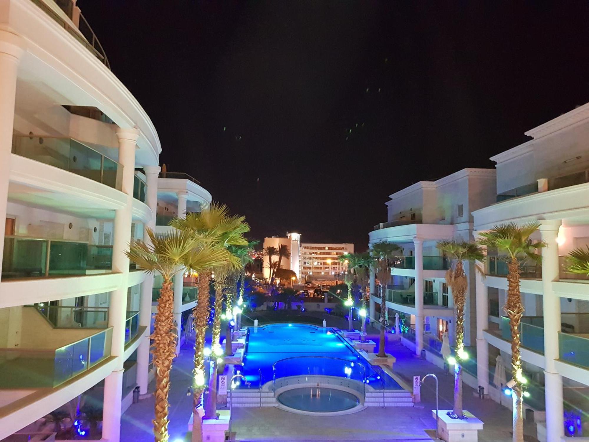 Palmore Top Luxury Penthause With Juccuzi First Line Of The Seaside Eilat Exterior foto