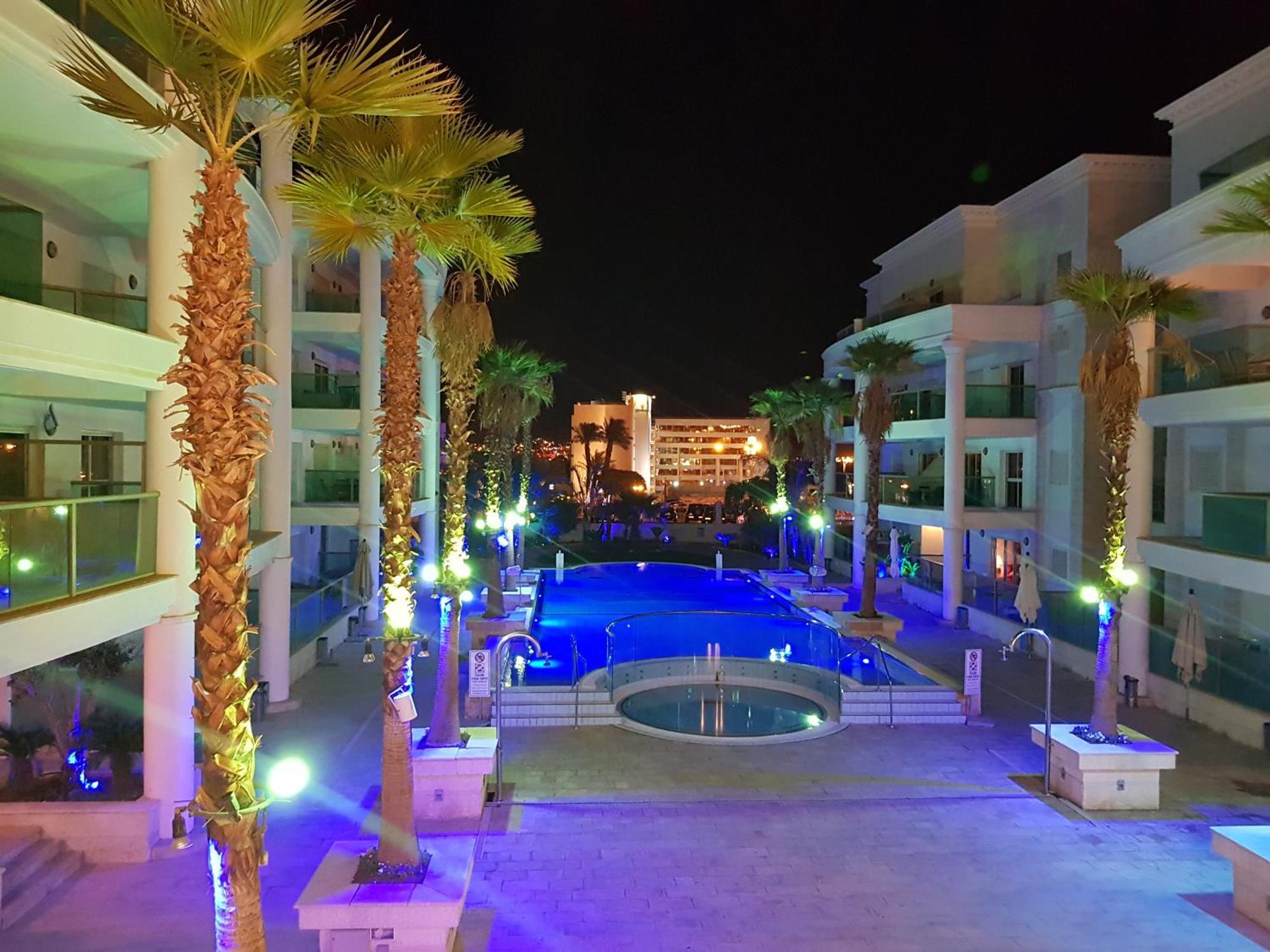 Palmore Top Luxury Penthause With Juccuzi First Line Of The Seaside Eilat Exterior foto